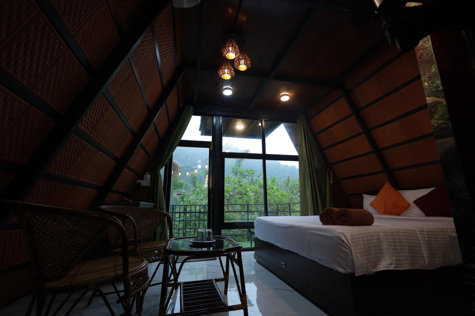 Holistic Stay Eco-Resort & Ayurvedic Retreat Paithalmala エクステリア 写真