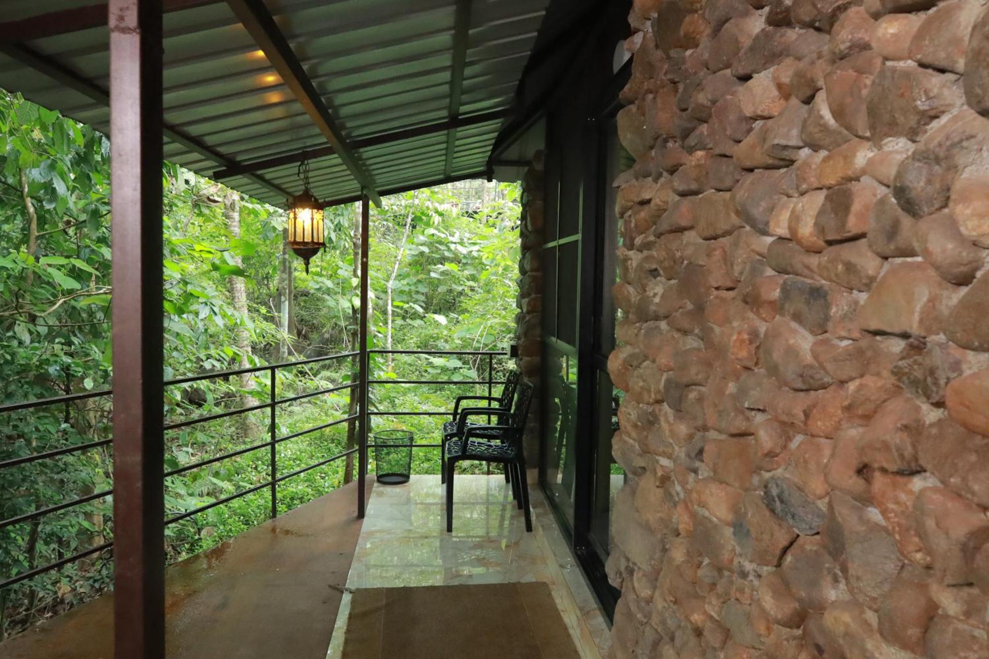 Holistic Stay Eco-Resort & Ayurvedic Retreat Paithalmala エクステリア 写真