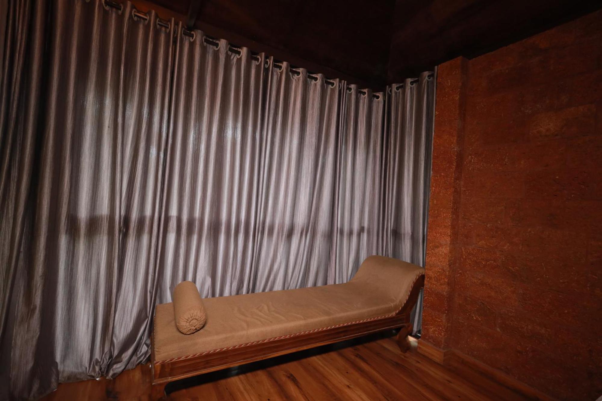 Holistic Stay Eco-Resort & Ayurvedic Retreat Paithalmala エクステリア 写真