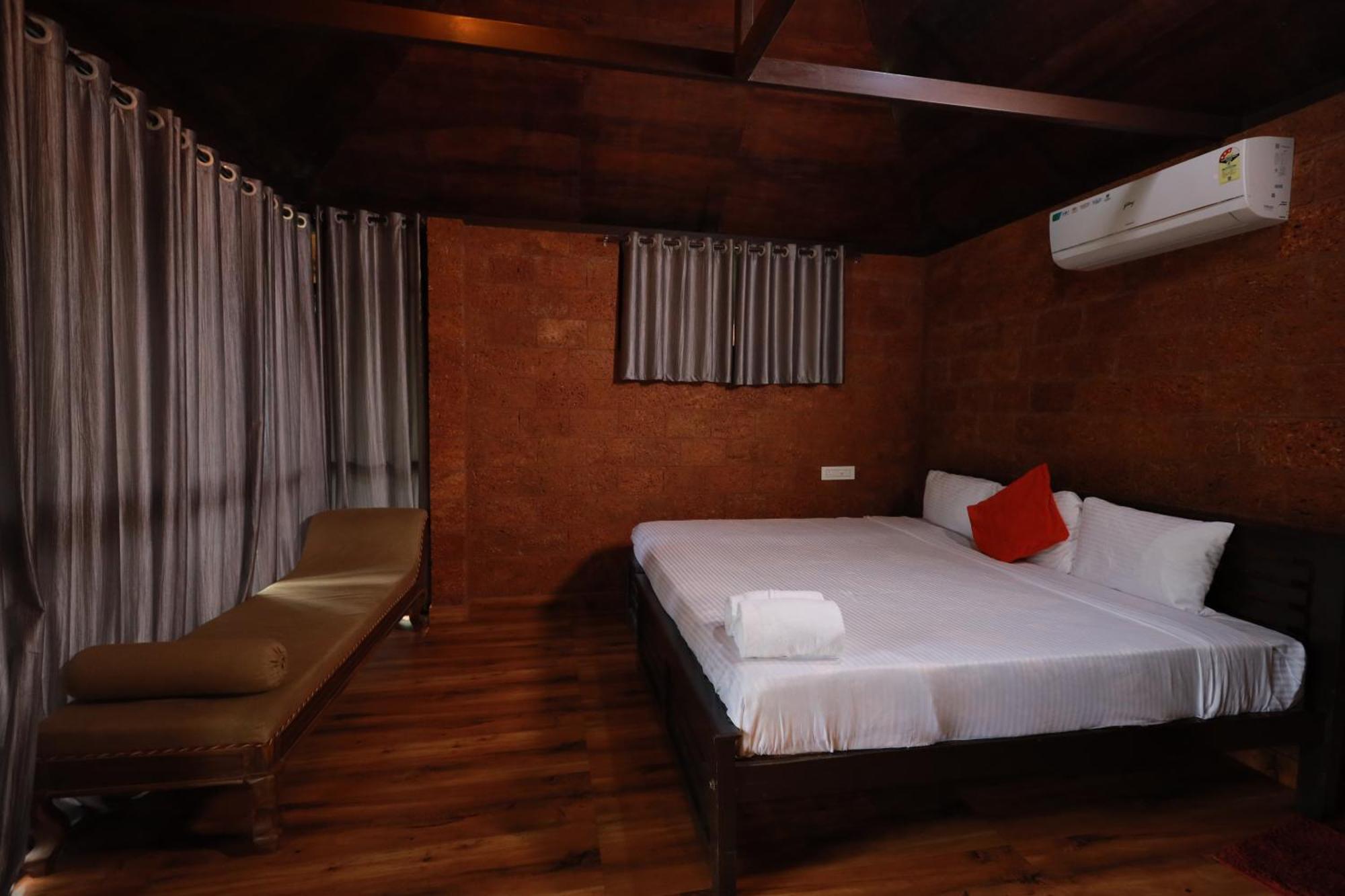 Holistic Stay Eco-Resort & Ayurvedic Retreat Paithalmala エクステリア 写真