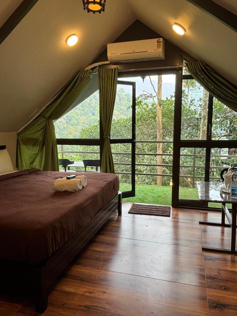 Holistic Stay Eco-Resort & Ayurvedic Retreat Paithalmala エクステリア 写真